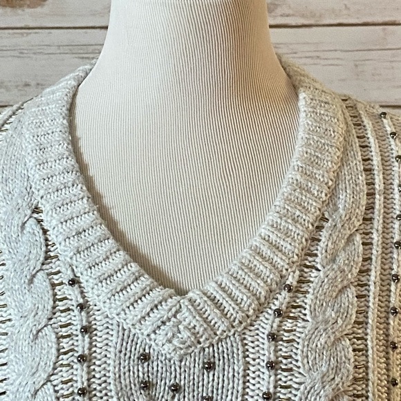 Abercrombie & Fitch cream classic preppy beaded cable knit sweater - Picture 2 of 6